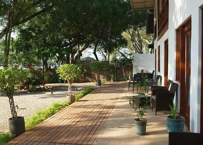 Casa Blanca Tamarindo